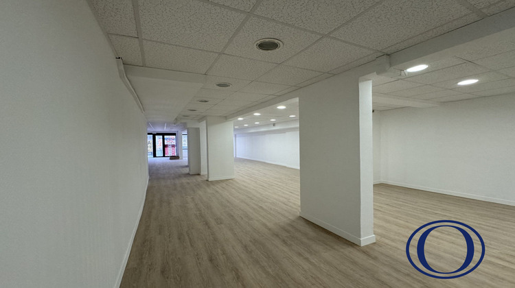 Ma-Cabane - Location Local commercial Paris, 166 m²