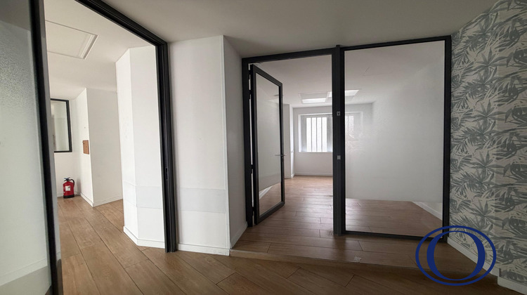Ma-Cabane - Location Local commercial Paris, 190 m²