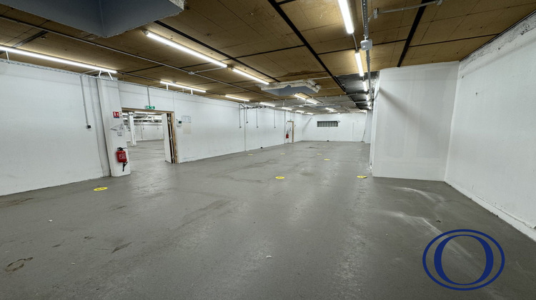 Ma-Cabane - Location Local commercial Paris, 780 m²