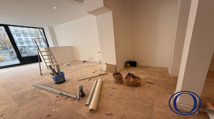 Ma-Cabane - Location Local commercial Paris, 77 m²