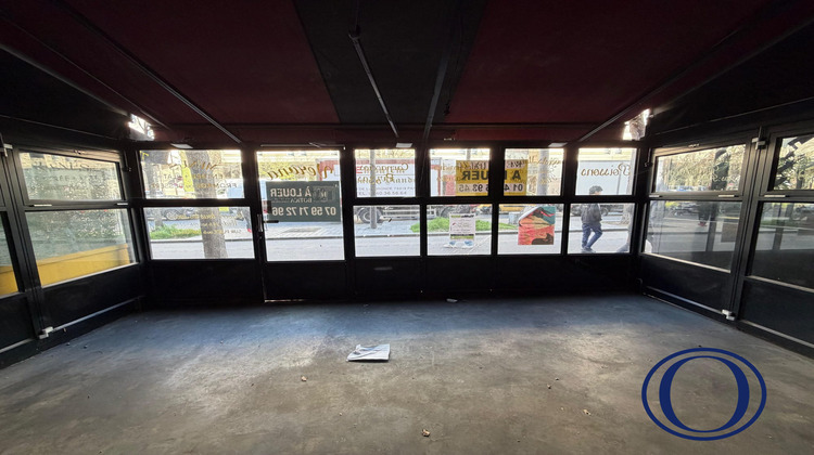 Ma-Cabane - Location Local commercial Paris, 179 m²