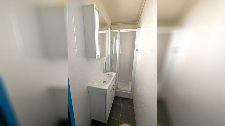 Ma-Cabane - Location Local commercial Paris, 21 m²