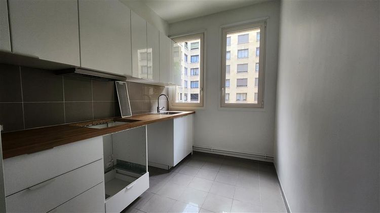 Ma-Cabane - Location Local commercial PARIS, 128 m²