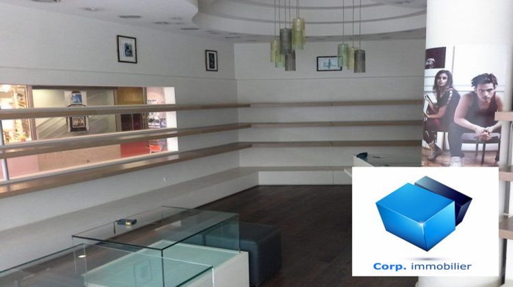 Ma-Cabane - Location Local commercial Pau, 90 m²