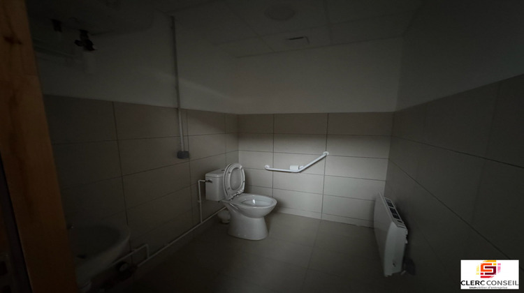 Ma-Cabane - Location Local commercial Pavilly, 163 m²
