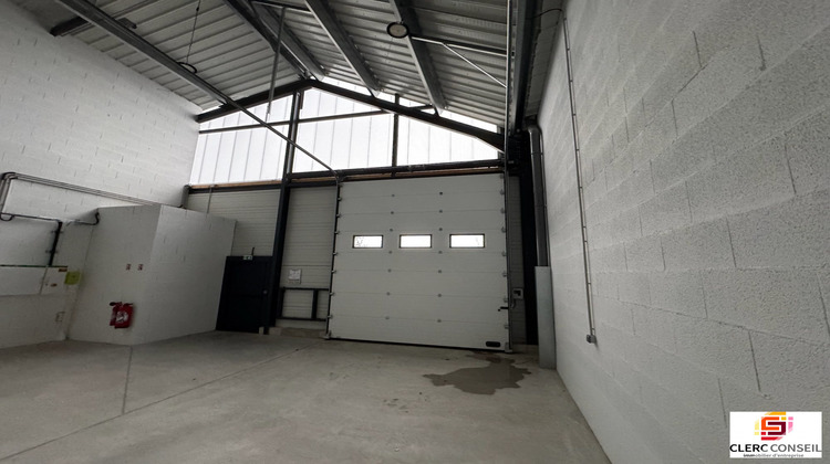 Ma-Cabane - Location Local commercial Pavilly, 164 m²