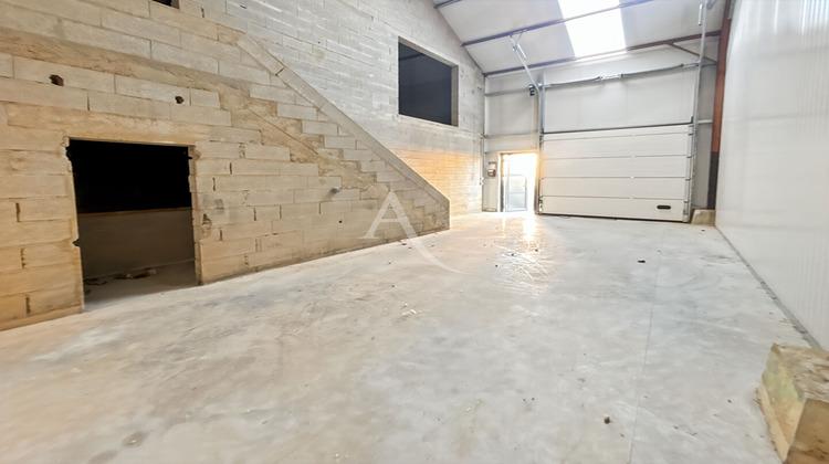 Ma-Cabane - Location Local commercial PERIGNY, 103 m²