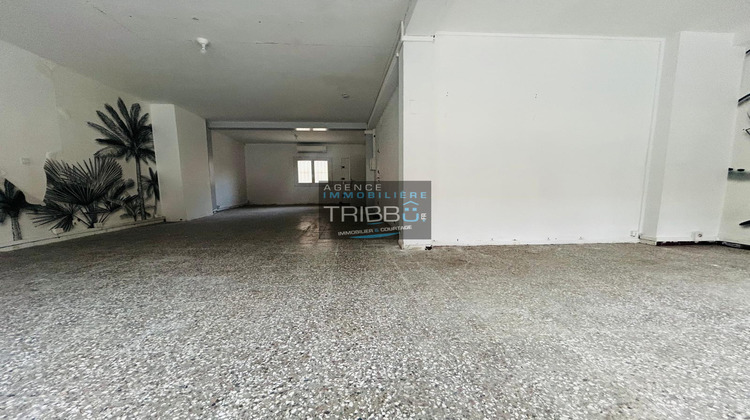 Ma-Cabane - Location Local commercial Perpignan, 61 m²