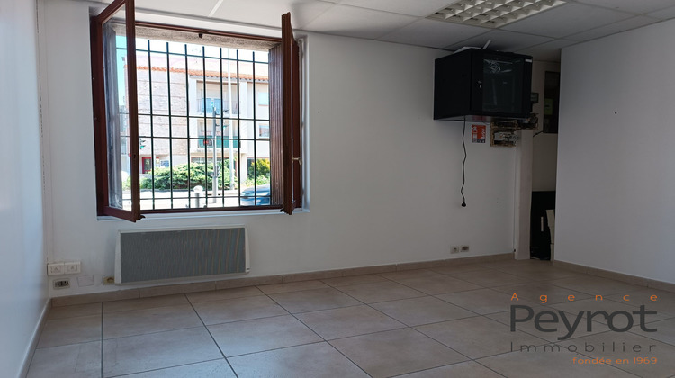 Ma-Cabane - Location Local commercial Perpignan, 131 m²
