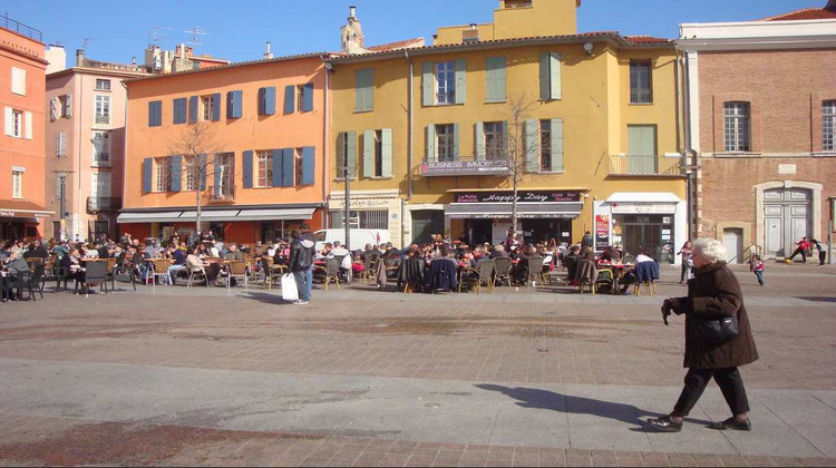 Ma-Cabane - Location Local commercial PERPIGNAN, 45 m²