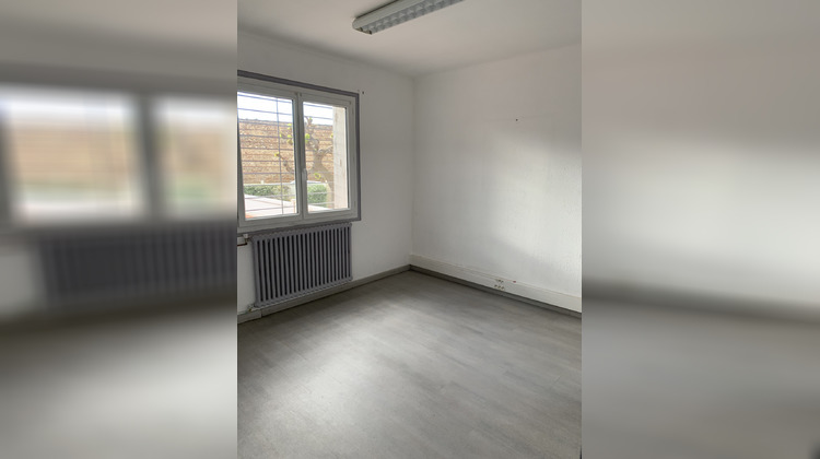 Ma-Cabane - Location Local commercial Perpignan, 83 m²