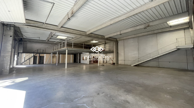 Ma-Cabane - Location Local commercial Pertuis, 814 m²