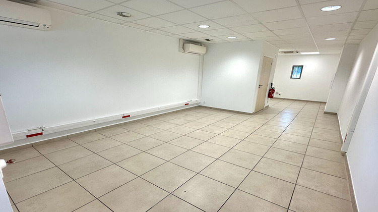 Ma-Cabane - Location Local commercial PEYMEINADE, 32 m²