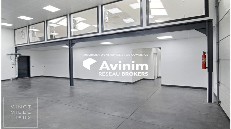 Ma-Cabane - Location Local commercial Pierrefitte-sur-Seine, 220 m²