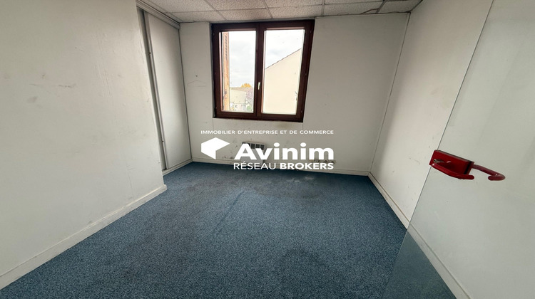 Ma-Cabane - Location Local commercial Pierrelaye, 340 m²