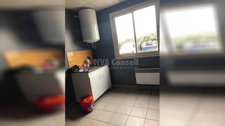 Ma-Cabane - Location Local commercial Pierrelaye, 323 m²