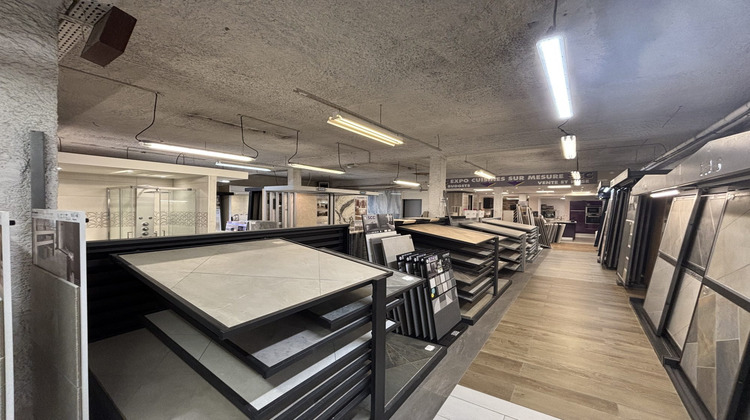 Ma-Cabane - Location Local commercial Pierrelaye, 938 m²