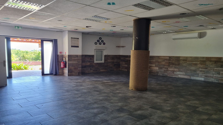 Ma-Cabane - Location Local commercial Pierrevert, 220 m²