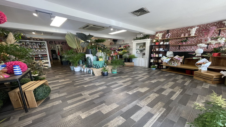 Ma-Cabane - Location Local commercial PLAN DE CUQUES, 90 m²