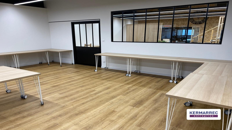 Ma-Cabane - Location Local commercial Plescop, 244 m²