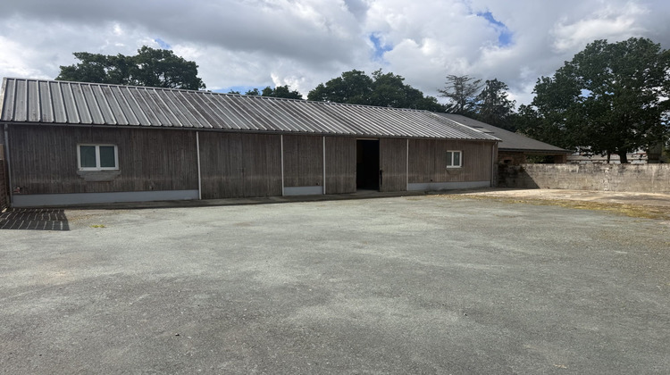 Ma-Cabane - Location Local commercial Plessé, 240 m²