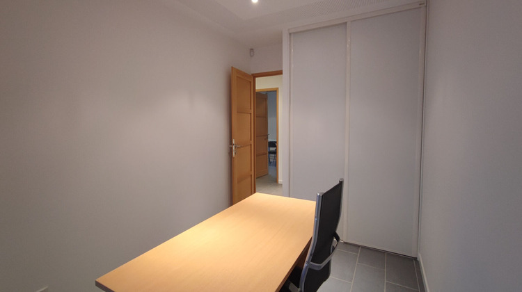 Ma-Cabane - Location Local commercial PLOEVEN, 58 m²