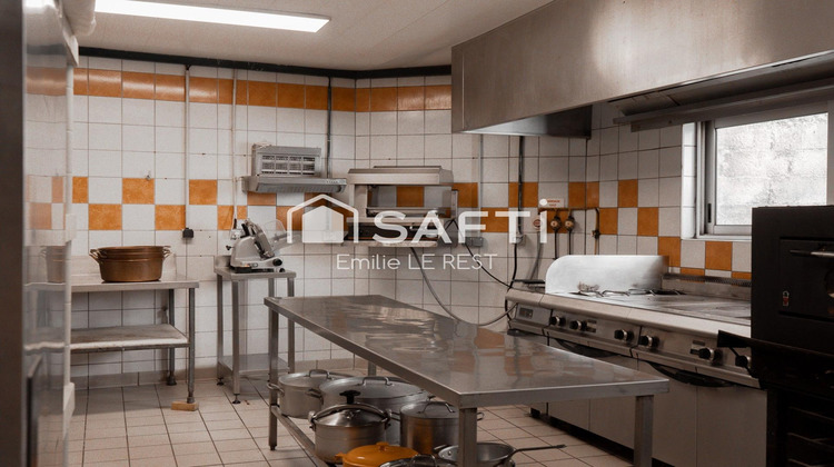 Ma-Cabane - Location Local commercial Plomodiern, 227 m²