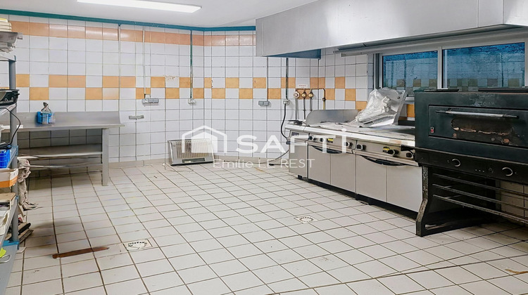 Ma-Cabane - Location Local commercial Plomodiern, 127 m²
