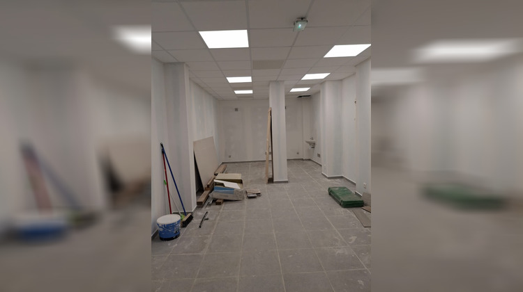 Ma-Cabane - Location Local commercial Pointe-à-Pitre, 60 m²