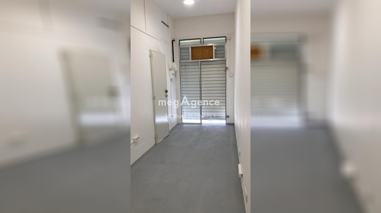 Ma-Cabane - Location Local commercial POINTE A PITRE, 15 m²