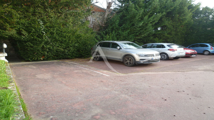 Ma-Cabane - Location Local commercial POISSY, 141 m²