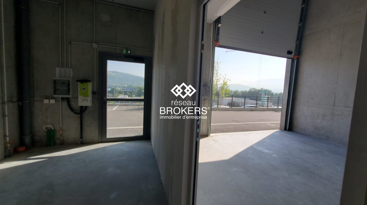 Ma-Cabane - Location Local commercial Poisy, 200 m²