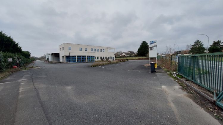 Ma-Cabane - Location Local commercial Poitiers, 3243 m²