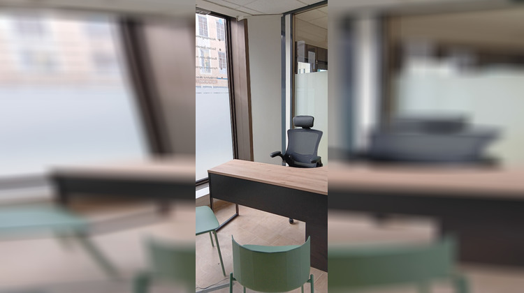 Ma-Cabane - Location Local commercial POITIERS, 260 m²