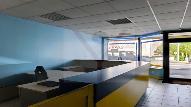 Ma-Cabane - Location Local commercial Pont-d'Ain, 114 m²