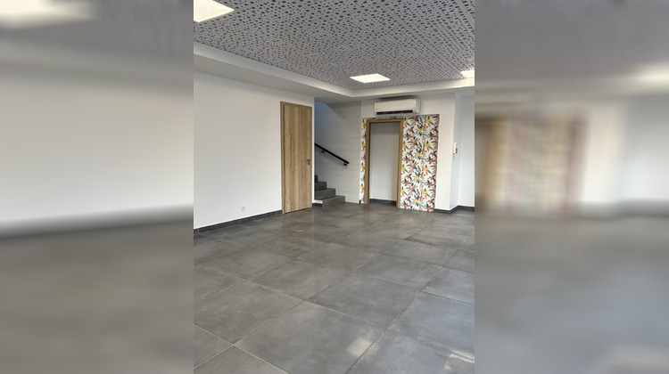 Ma-Cabane - Location Local commercial Pont-d'Ain, 140 m²