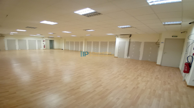 Ma-Cabane - Location Local commercial Pont-l'Abbé, 275 m²