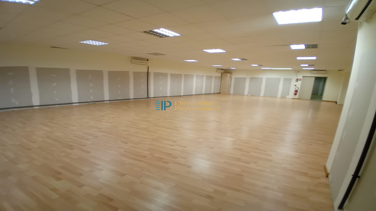 Ma-Cabane - Location Local commercial Pont-l'Abbé, 275 m²