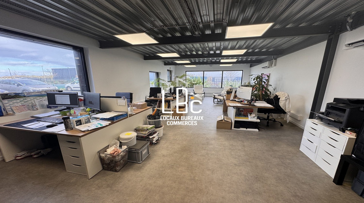 Ma-Cabane - Location Local commercial Pont-Saint-Martin, 281 m²