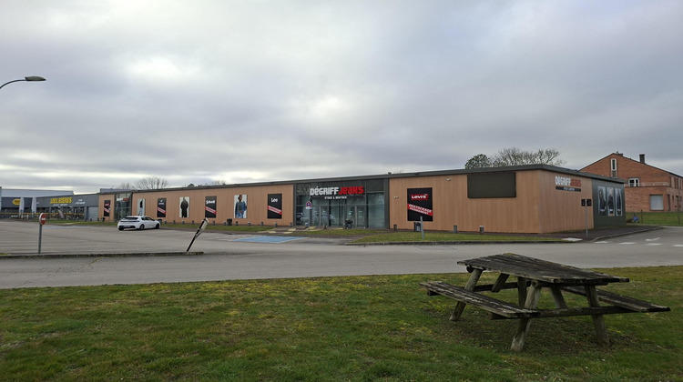 Ma-Cabane - Location Local commercial Pont-Sainte-Marie, 384 m²