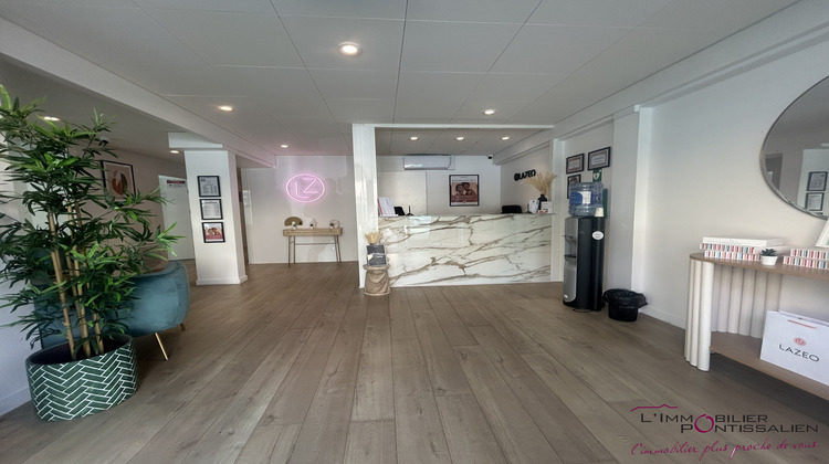 Ma-Cabane - Location Local commercial Pontarlier, 175 m²