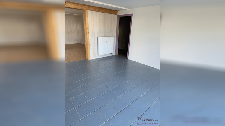 Ma-Cabane - Location Local commercial Pontarlier, 130 m²