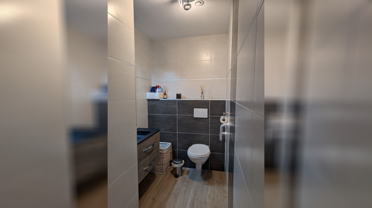 Ma-Cabane - Location Local commercial PONTARLIER, 48 m²