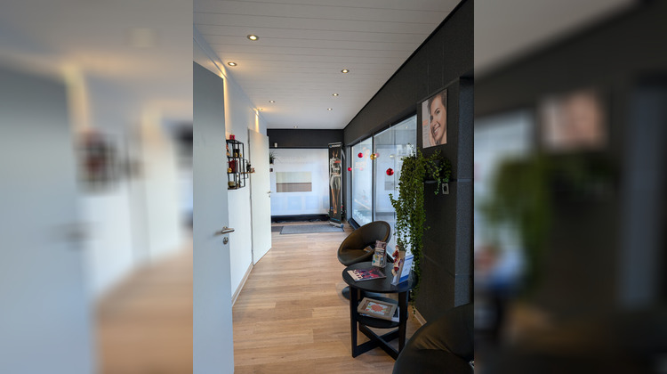 Ma-Cabane - Location Local commercial PONTARLIER, 48 m²