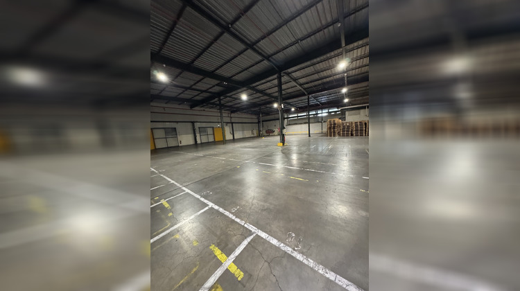 Ma-Cabane - Location Local commercial Pontonx-sur-l'Adour, 2000 m²