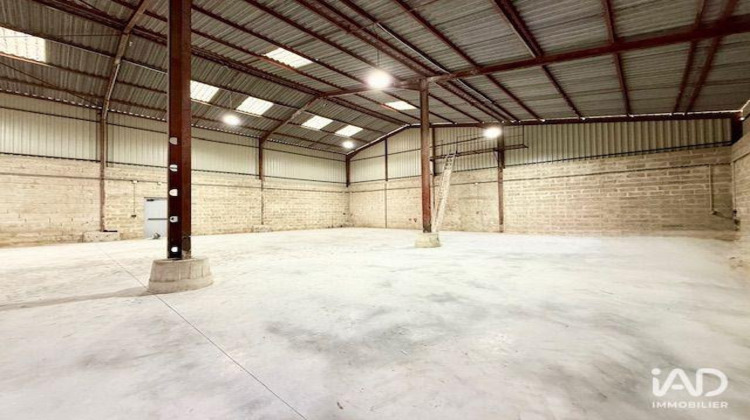 Ma-Cabane - Location Local commercial Pontpoint, 993 m²