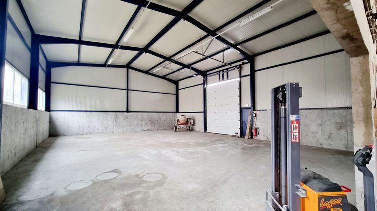 Ma-Cabane - Location Local commercial PORT, 405 m²