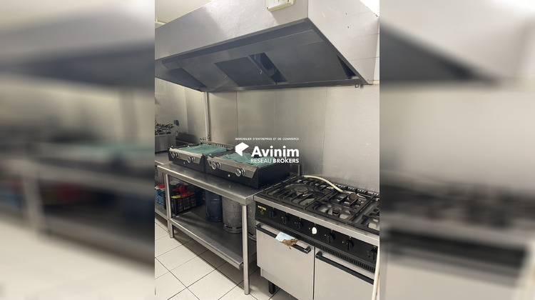 Ma-Cabane - Location Local commercial Port-de-Bouc, 130 m²