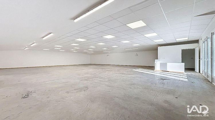 Ma-Cabane - Location Local commercial Port-de-Bouc, 175 m²