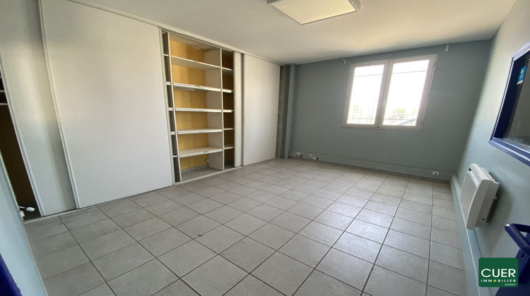 Ma-Cabane - Location Local commercial PORTES-LES-VALENCE, 1424 m²